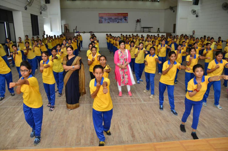 Gopichand Arya Mahila College Abohar Sports photo 8